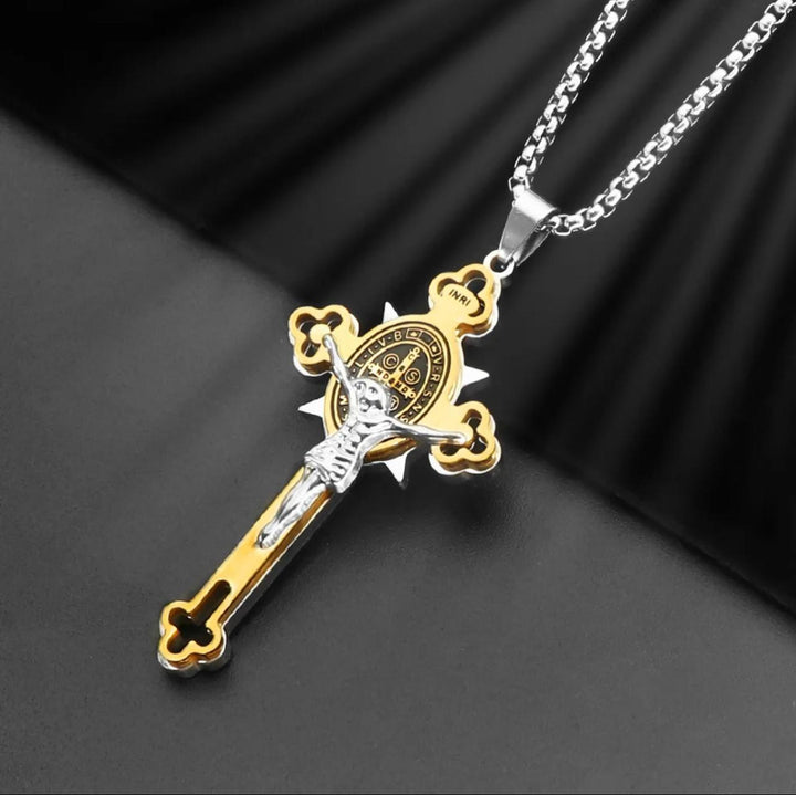 Collar crucifijo santisima trinidad acero inoxidable